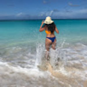 Meet your Posher, Manda